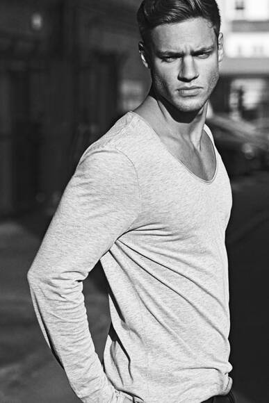 Splendide-Tobias R-U004