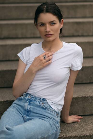 04